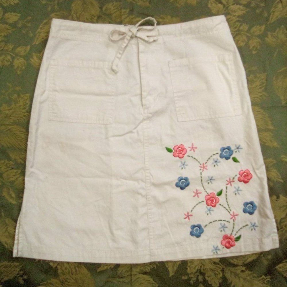 Route 66 Floral Embroidered Skirt